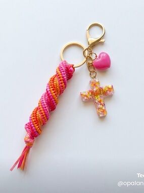 🌟Sunset Swirl Keychain